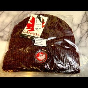 CANADA Weather Gear Mens Maroon Beanie NWT